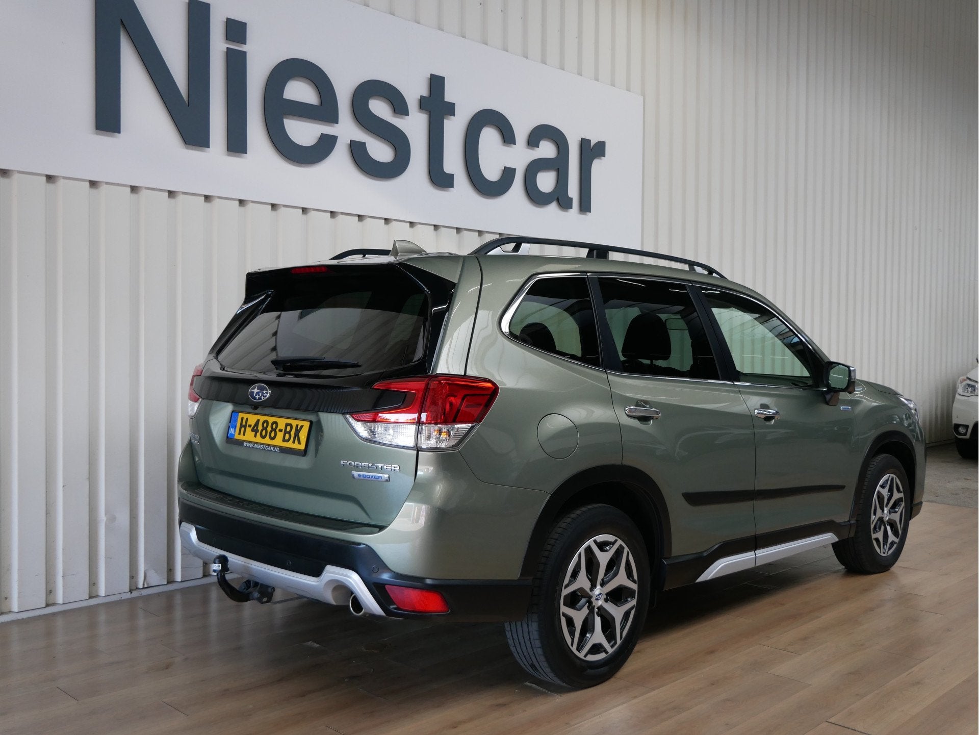 Subaru Forester 2.0i e-BOXER Premium (bj 2019, automaat), Auto's, Dealer onderhouden, 15 km/l, Euro 6, 4 cilinders