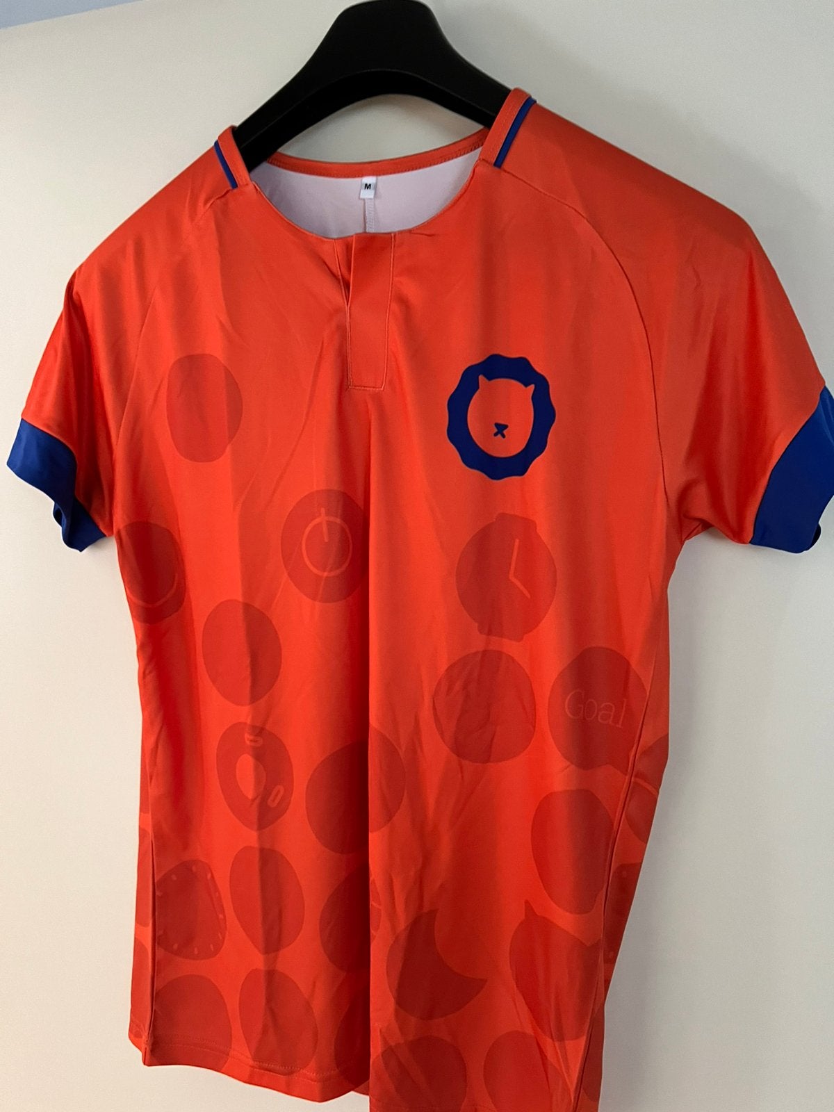 Sportieve oranje voetbal shirt, Maat M, Ophalen of Verzenden, Nieuw, Shirt