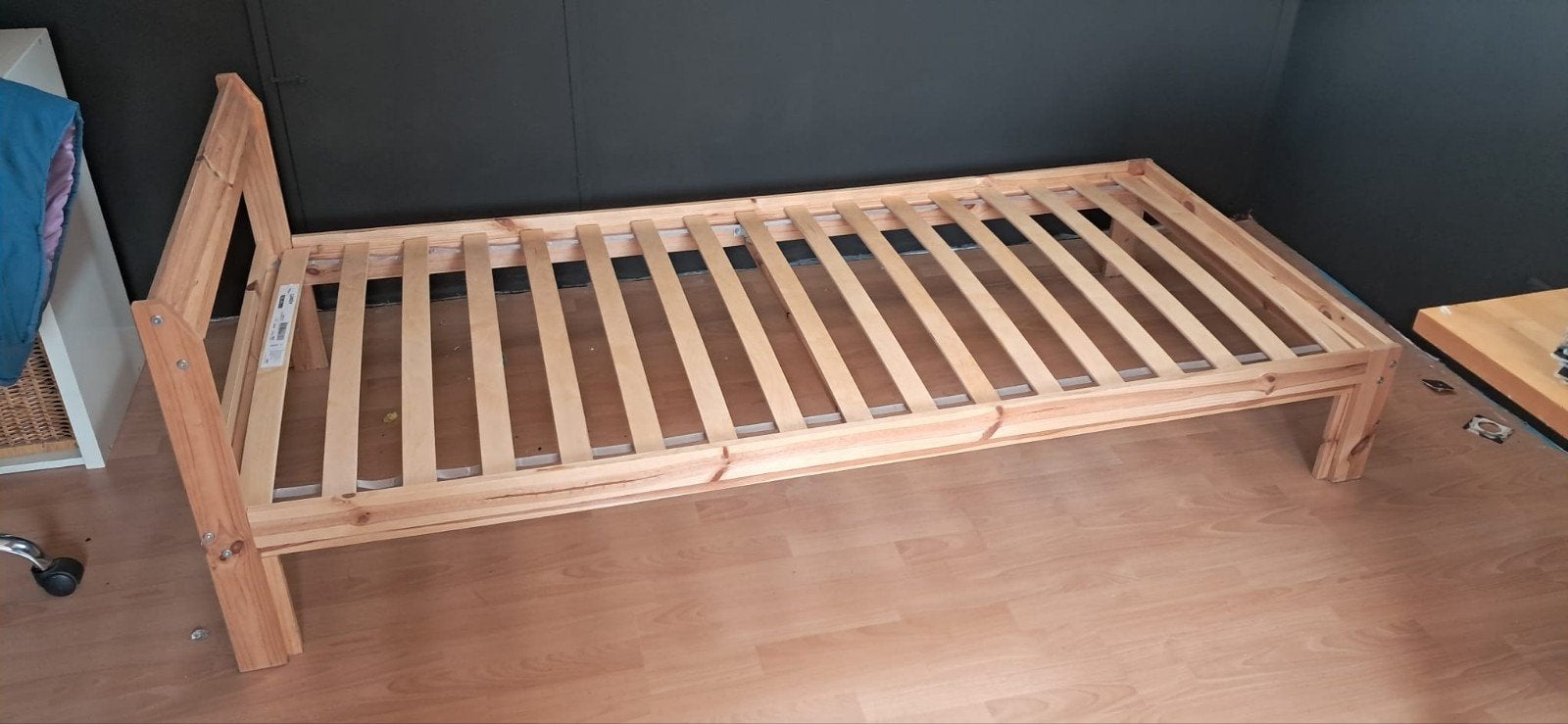 IKEA 1- persoonsbed met Luröy Lattenbodem 90x200 cm, Ophalen, Gebruikt, 90 cm, Eenvoudig, functioneel