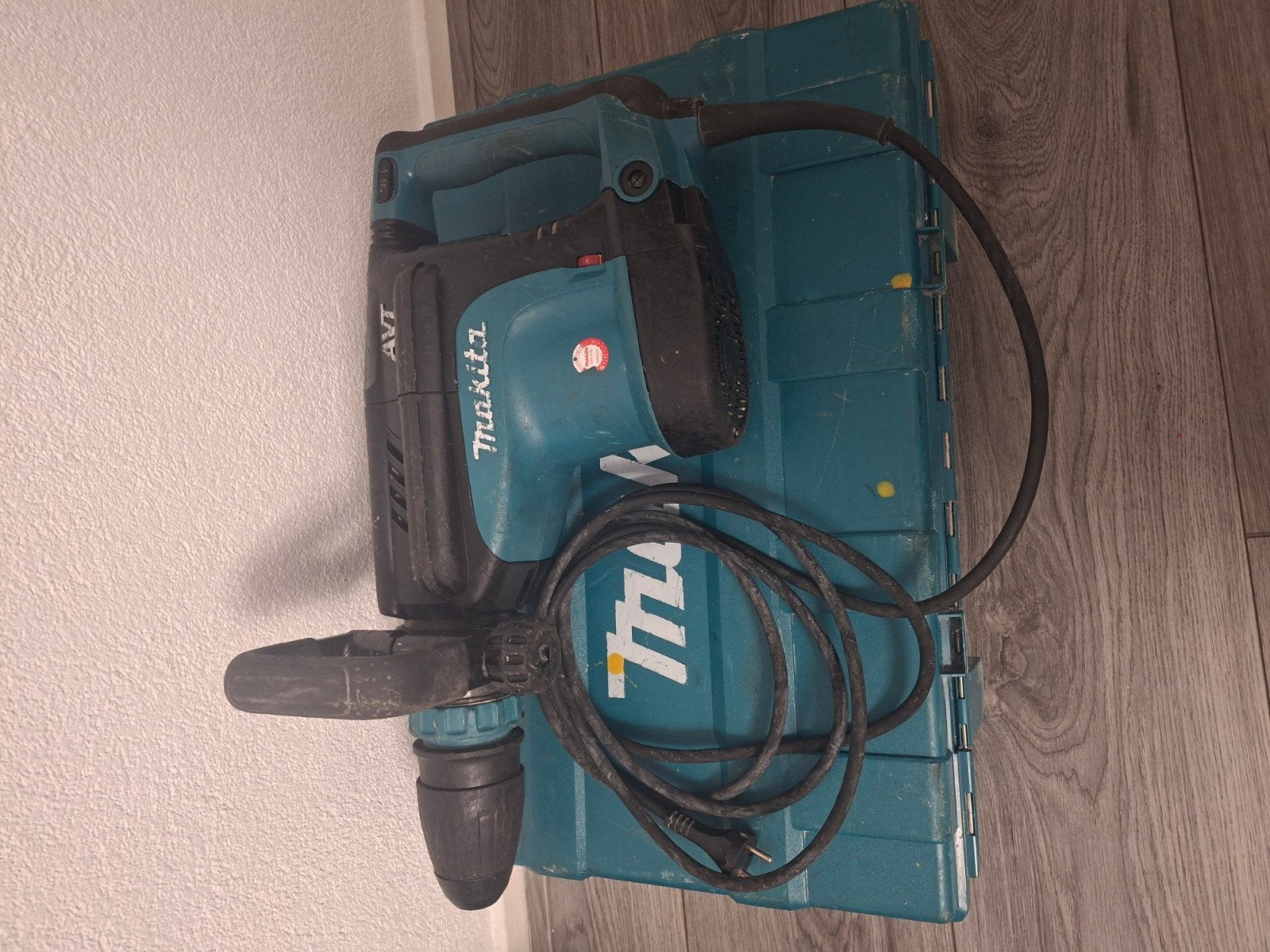 Makita HM1213C Breekhamer - Krachtig en Betrouwbaar, Ophalen of Verzenden