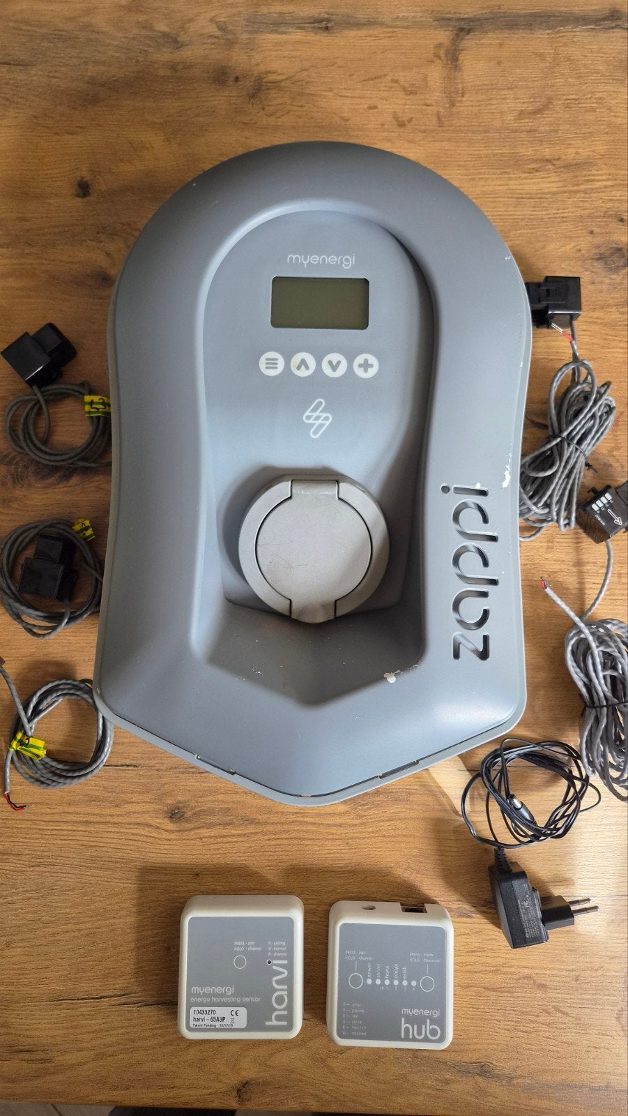 Zappi v2 1-3 fase laadpaal met hub en harvi, Ophalen of Verzenden, Laadpaal