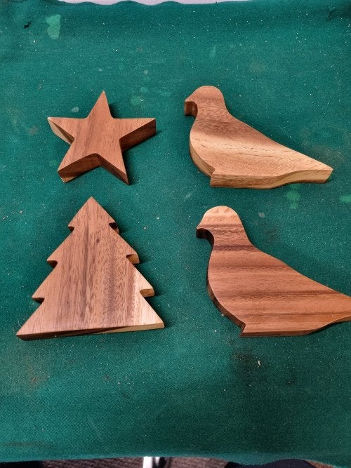 houtsnijwerk vogels ster en boom, Diversen, Kerst, Ophalen of Verzenden, 'T Olde Gre-j, Info@toldegrej.nl, Endepoelstraat 20f Didam