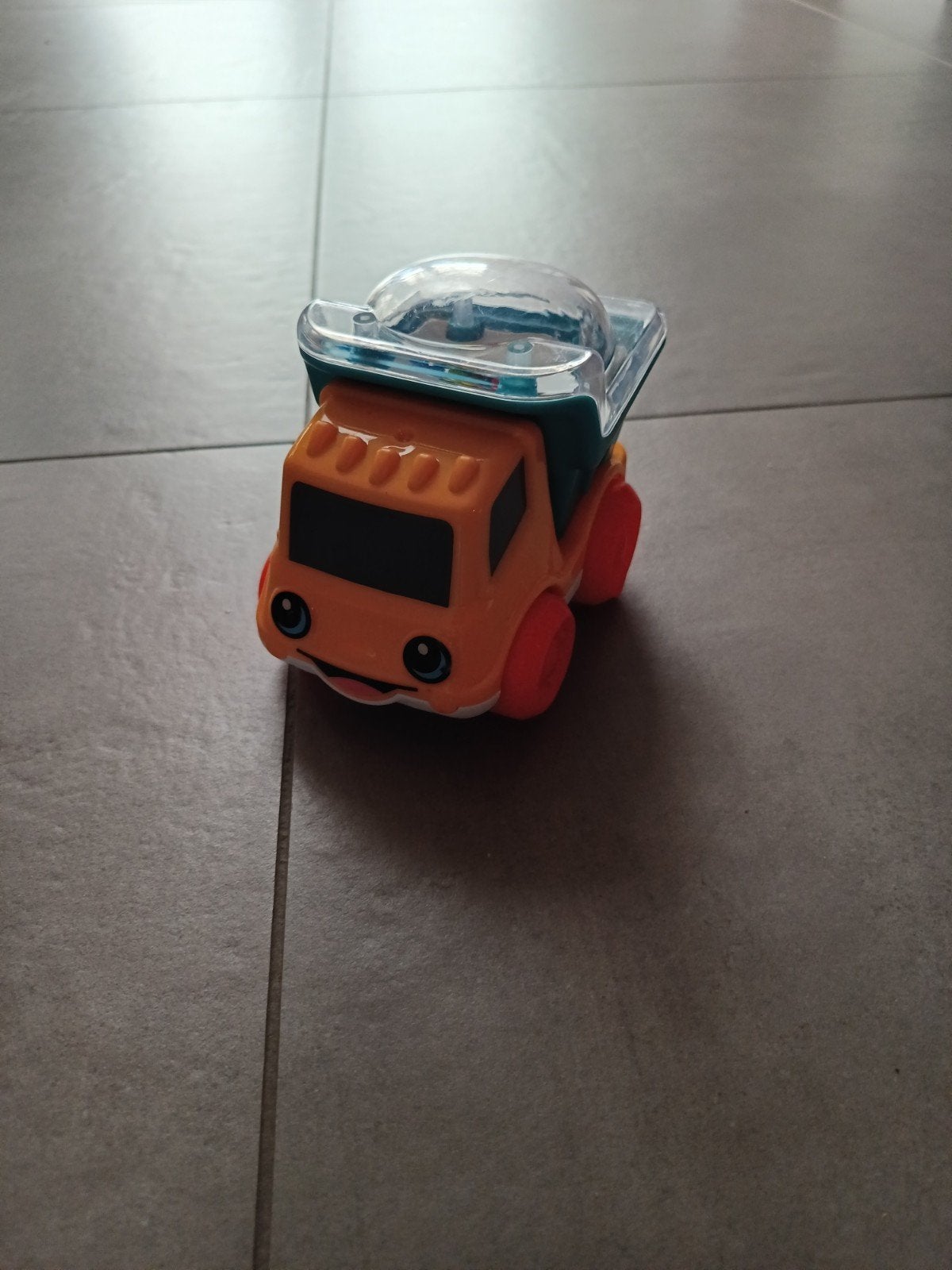 Fisher Price auto met rammelende laadbak, Ophalen of Verzenden, Gebruikt, Auto of Voertuig, Met geluid