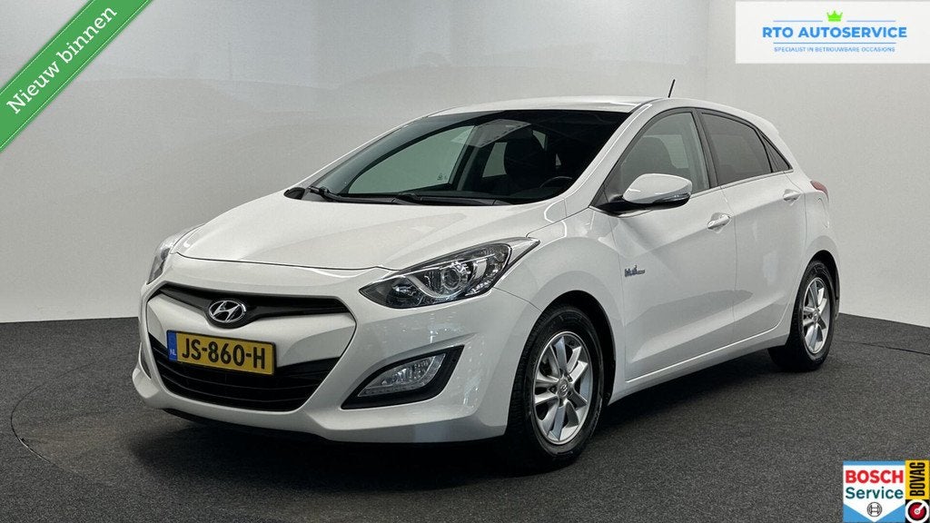 Hyundai i30 1.6 GDi i-Motion CAMERA NAVI CRUISE ECC LM., Voorwielaandrijving, Euro 5, 4 cilinders, Met garantie (alle)
