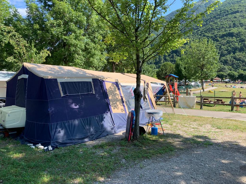 Trigano Oceane vouwwagen (bouwjaar 2005), Caravans en Kamperen, Ophalen, Trigano, Blauw, Aanwezig