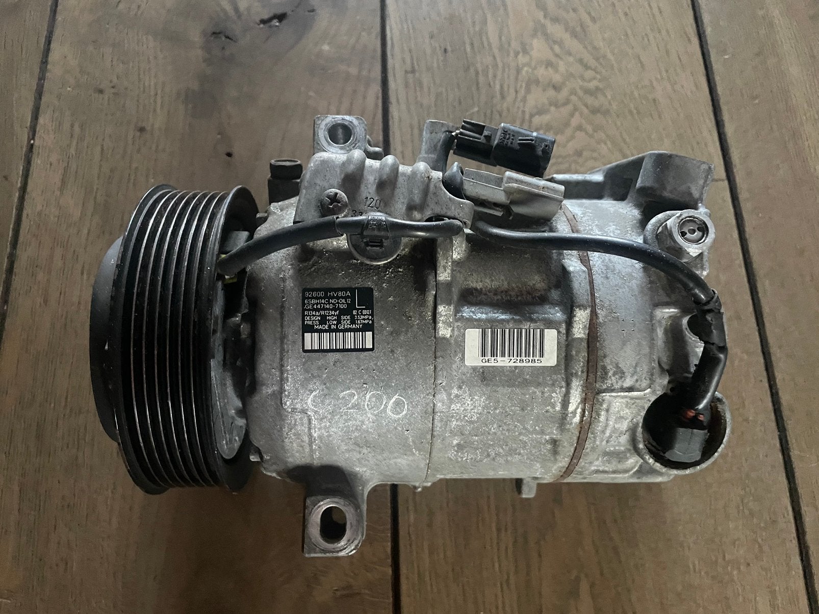 Mercedes w205 C200 C180 airco pomp origineel goed werkend, Auto-onderdelen, Ophalen of Verzenden, Gebruikt, Mercedes-Benz
