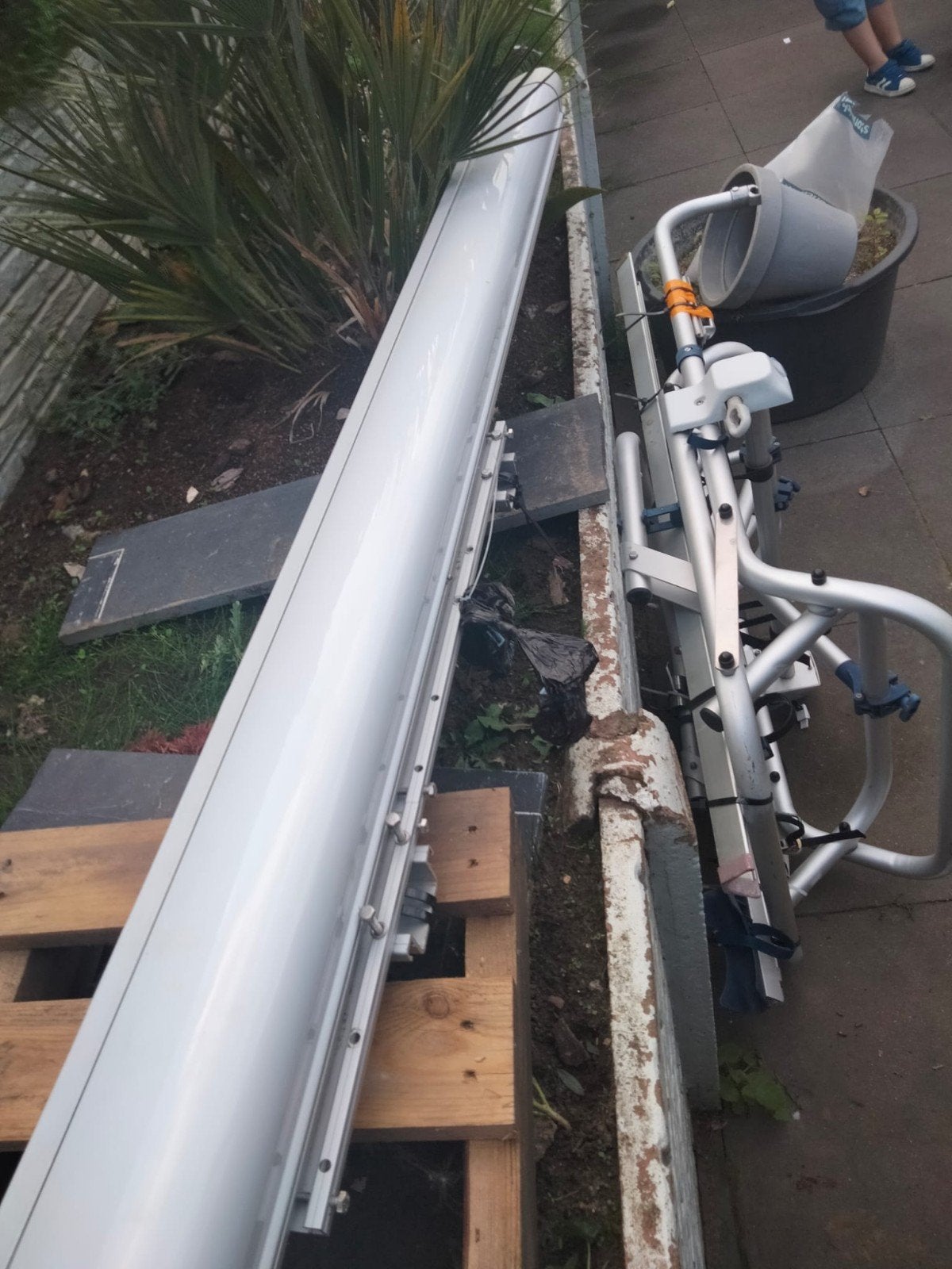 thule omnistor 6300 caravan luifel lengte 3m50, Caravans en Kamperen, Voortenten en Luifels, Ophalen, Zo goed als nieuw, Polyester