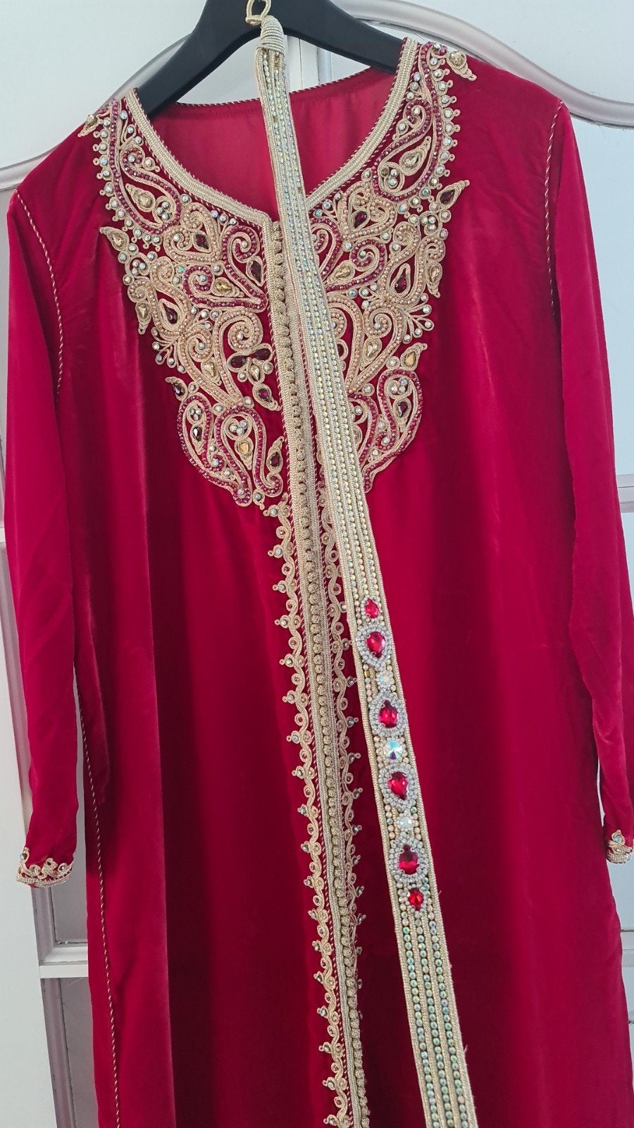 Mooie rode kaftan met riem, zo goed als nieuw (L/XL), Ophalen, Zo goed als nieuw, Maat 42/44 (L), Rood