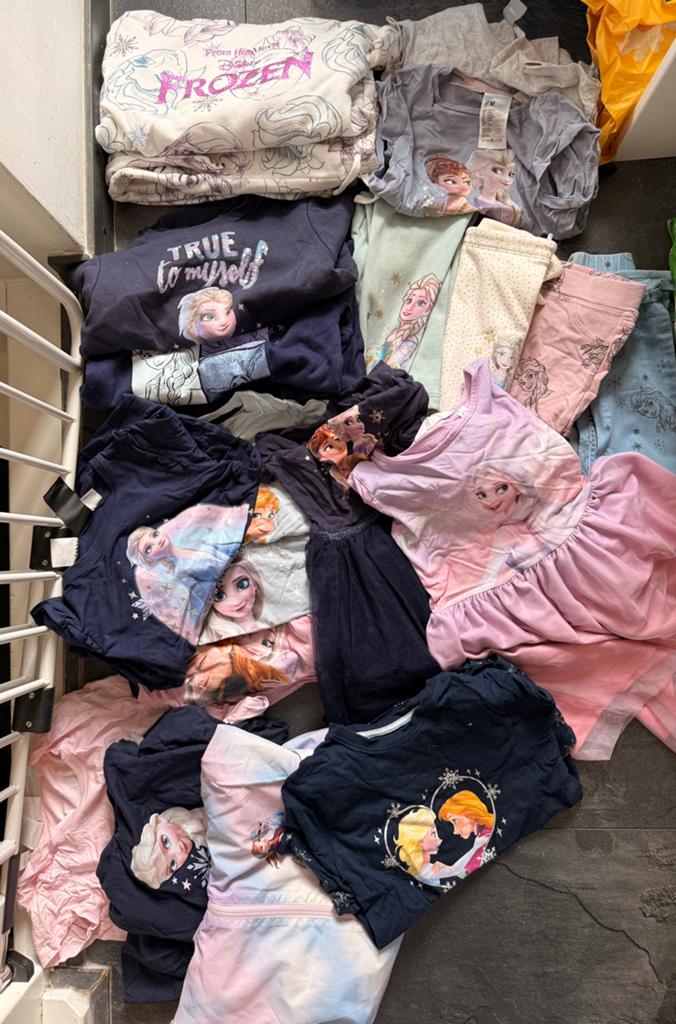 Kledingpakket Frozen Elsa Anna H&M, Kinderen en Baby's, Ophalen, Zo goed als nieuw, Maat 116