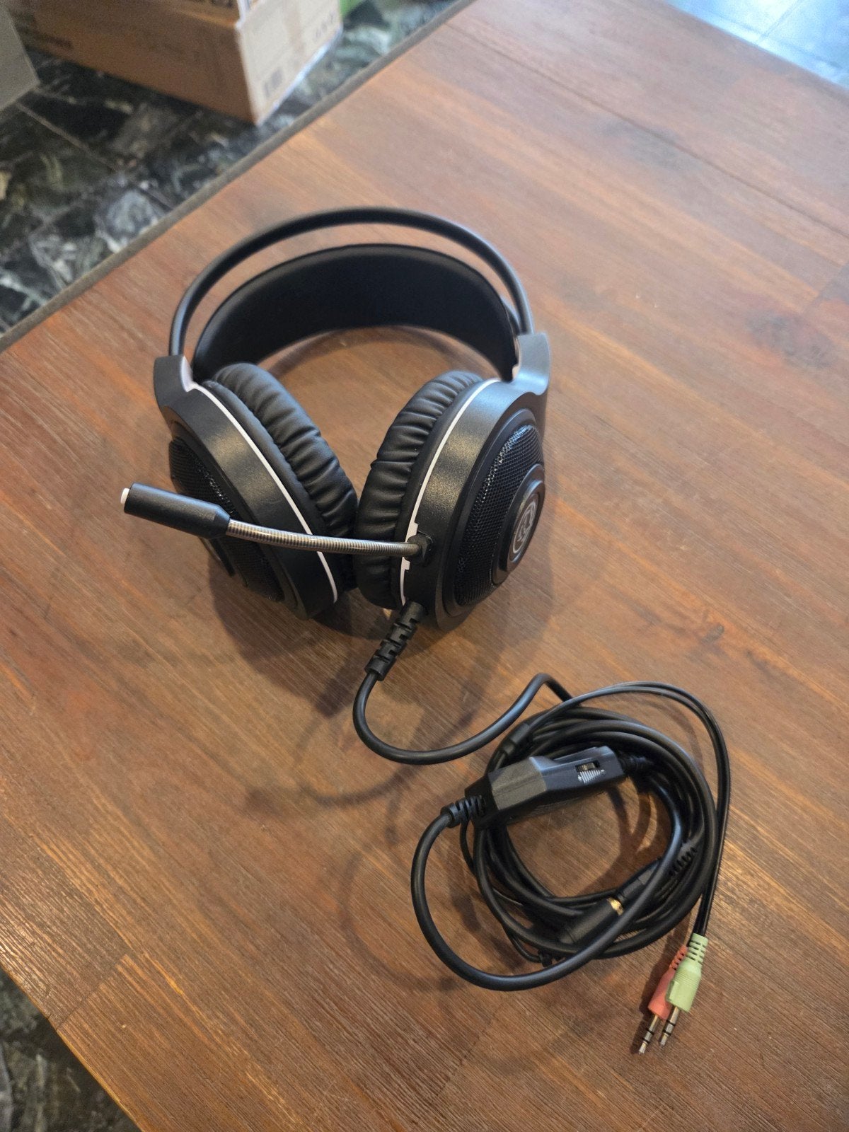Trust GXT Gaming Headset - Bedraad met microfoon, Ophalen of Verzenden, Zo goed als nieuw, Trust, Over-ear
