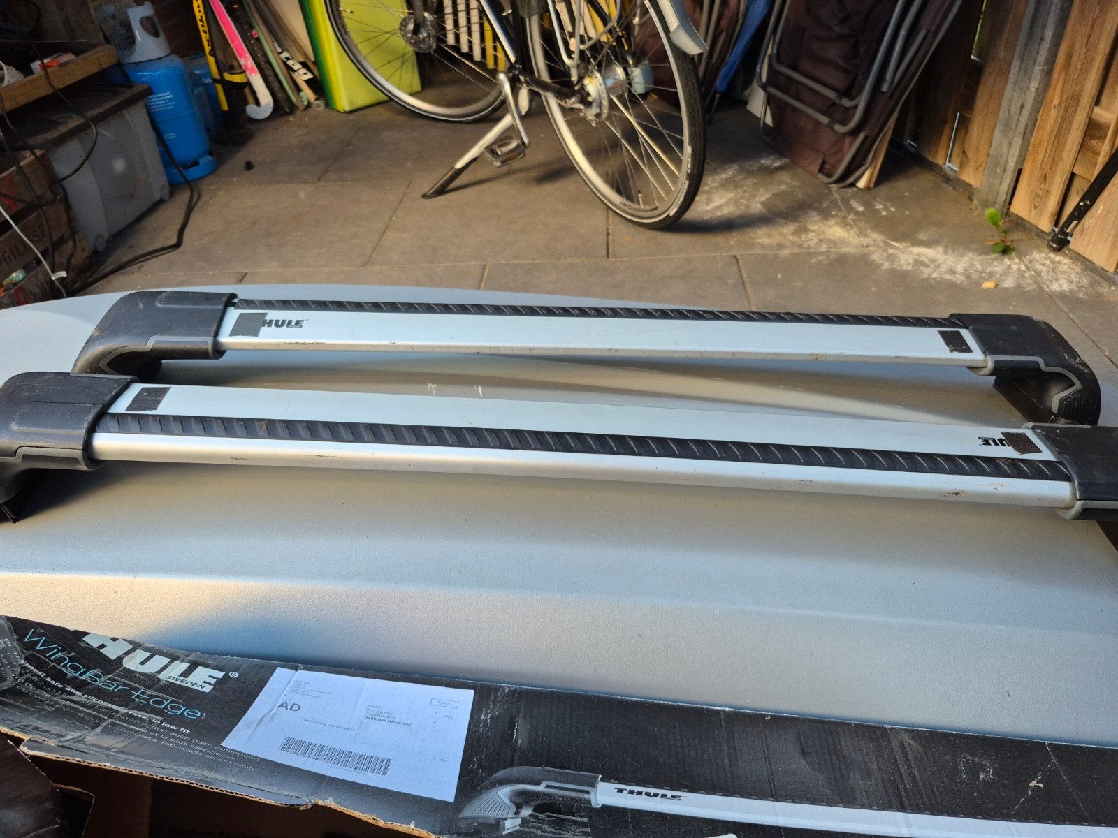 Thule WingBar Edge dakdragers voor auto's met dakrailing, Auto diversen, Dakdragers, Ophalen, Gebruikt