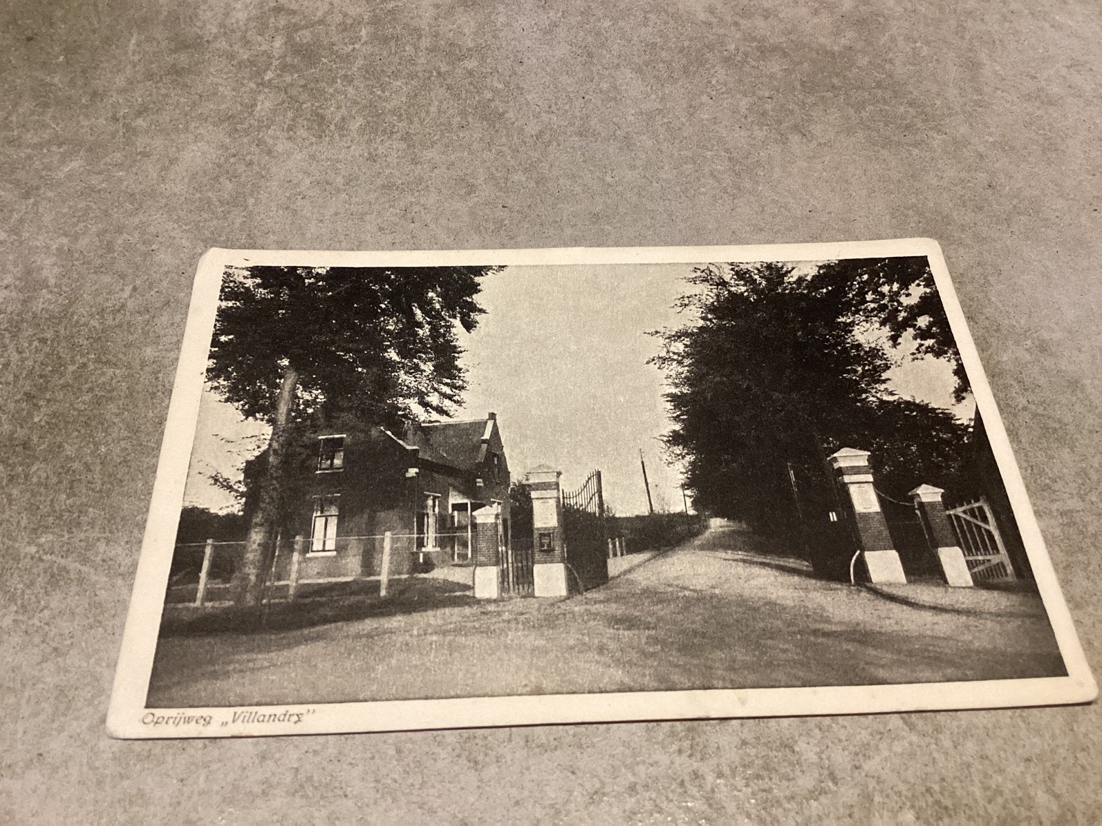 Nijmegen.    Oprijweg  ,, Villandry”    1931, Ophalen of Verzenden, 1920 tot 1940, Gelderland