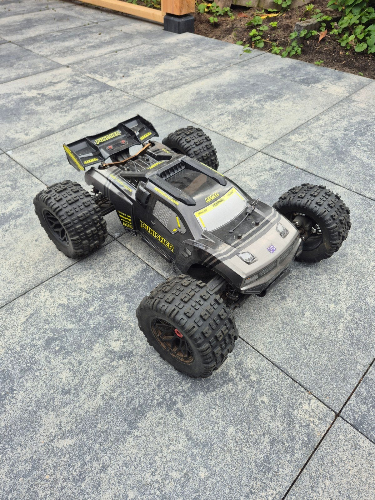 Team Corally Punisher 6S RC Auto, Gebruikt, Auto offroad, Schaal 1:8, Ophalen