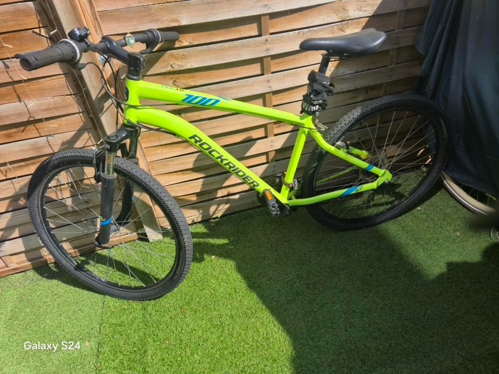 Rockrider ST100 Mountainbike - Neon Groen (opknapper ), Fietsen en Brommers, Fietsen | Mountainbikes en ATB, Gebruikt, Hardtail