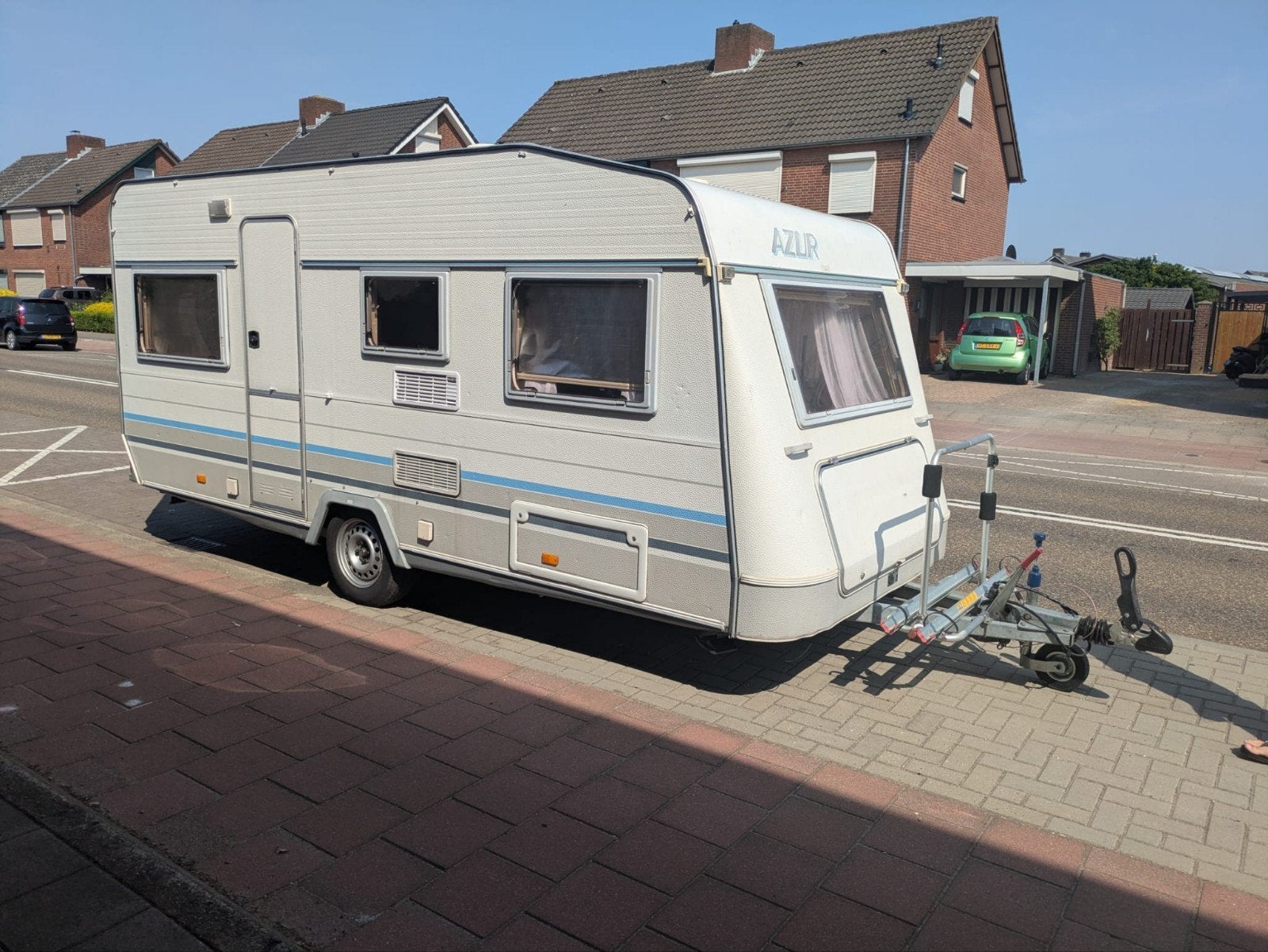 Knaus compleet: voortent, luifel & inboedel - vakantie klaar, Caravans en Kamperen, Caravans, Rondzit, Particulier, Knaus, Tot en met 4