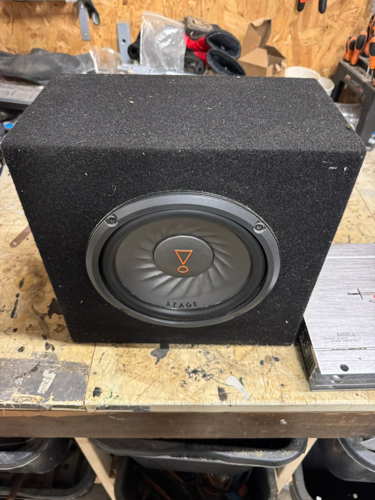 Jbl subwoofer+versterker 800 watt, Ophalen, Zo goed als nieuw