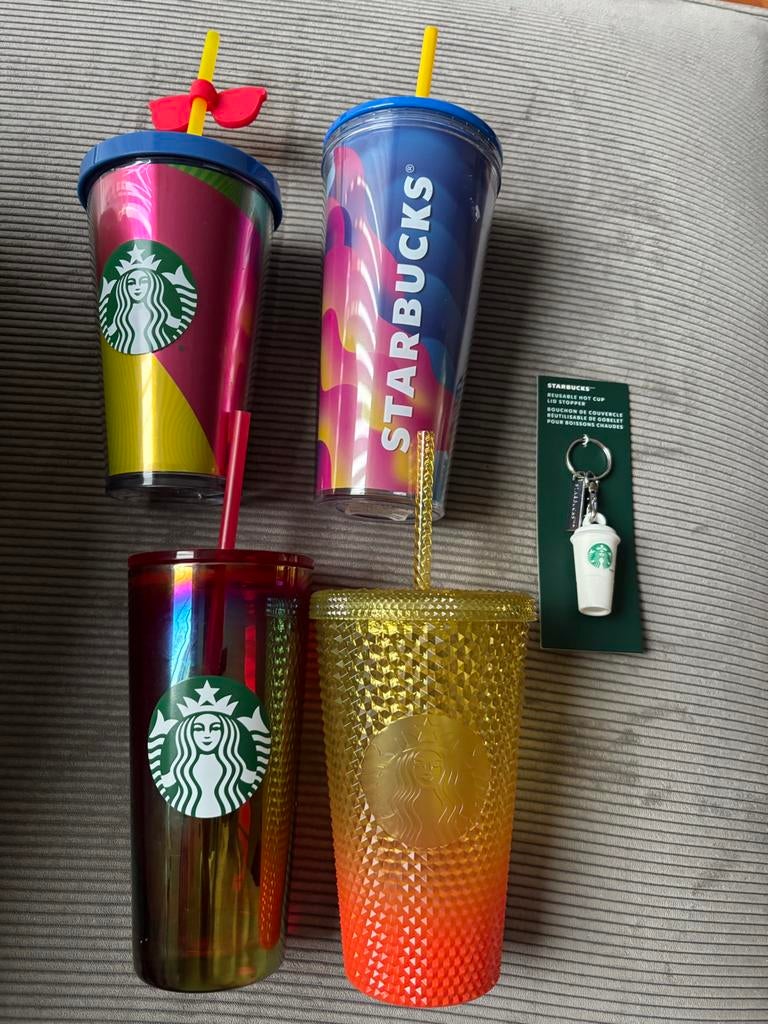 Starbucks bekers en sleutelhanger, Overige typen, Nieuw, Ophalen of Verzenden, Meerkleurig
