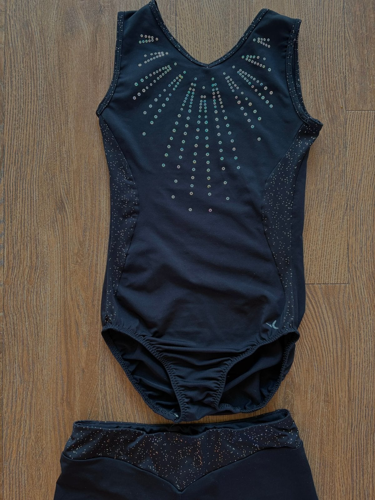 Turnpakje en broekje zwart met glitter, Zwart, Overige typen, Ophalen of Verzenden, Zo goed als nieuw