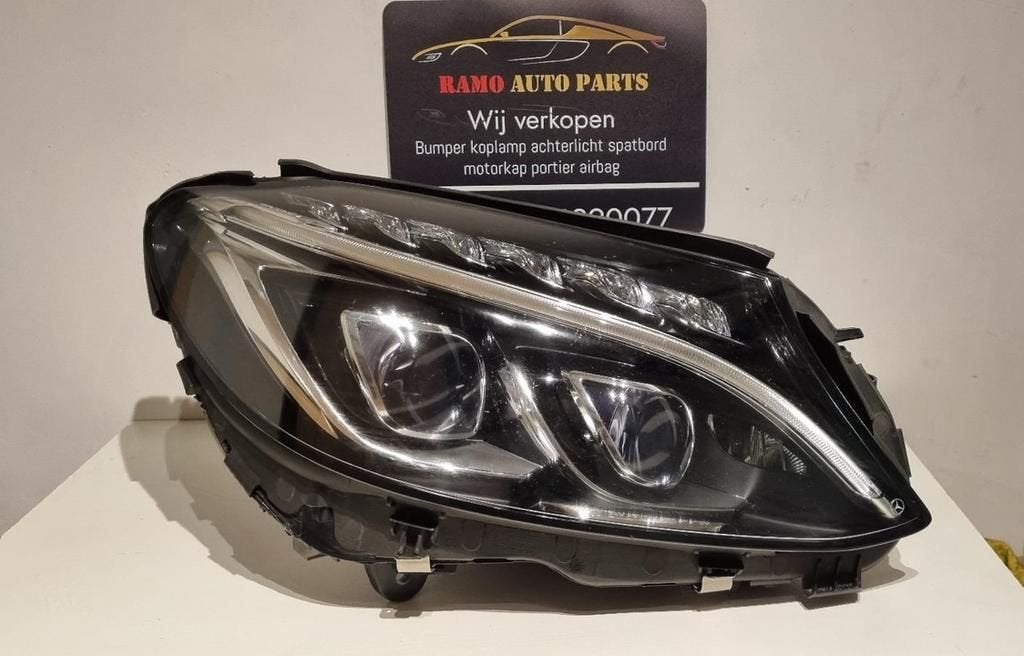 Kooplamp Mercedes C Klasse W205 ILS LED Rechts A2059063204, Gebruikt, -, -, Ophalen of Verzenden