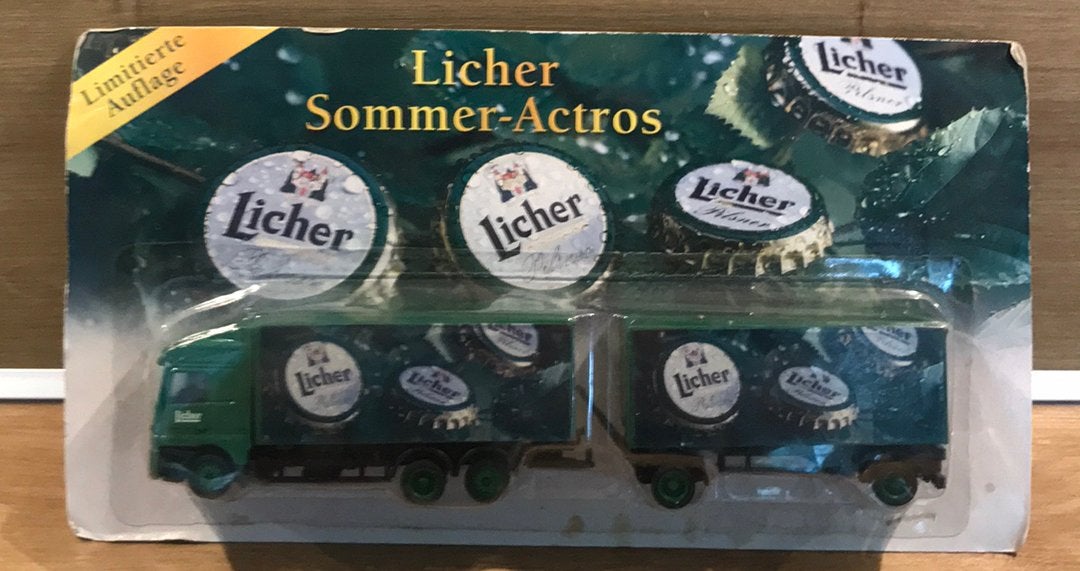 In verpakking: miniatuur vrachtwagen Licher bier, gelim.opl., Overige merken, Onbekend, Ophalen of Verzenden, Zo goed als nieuw