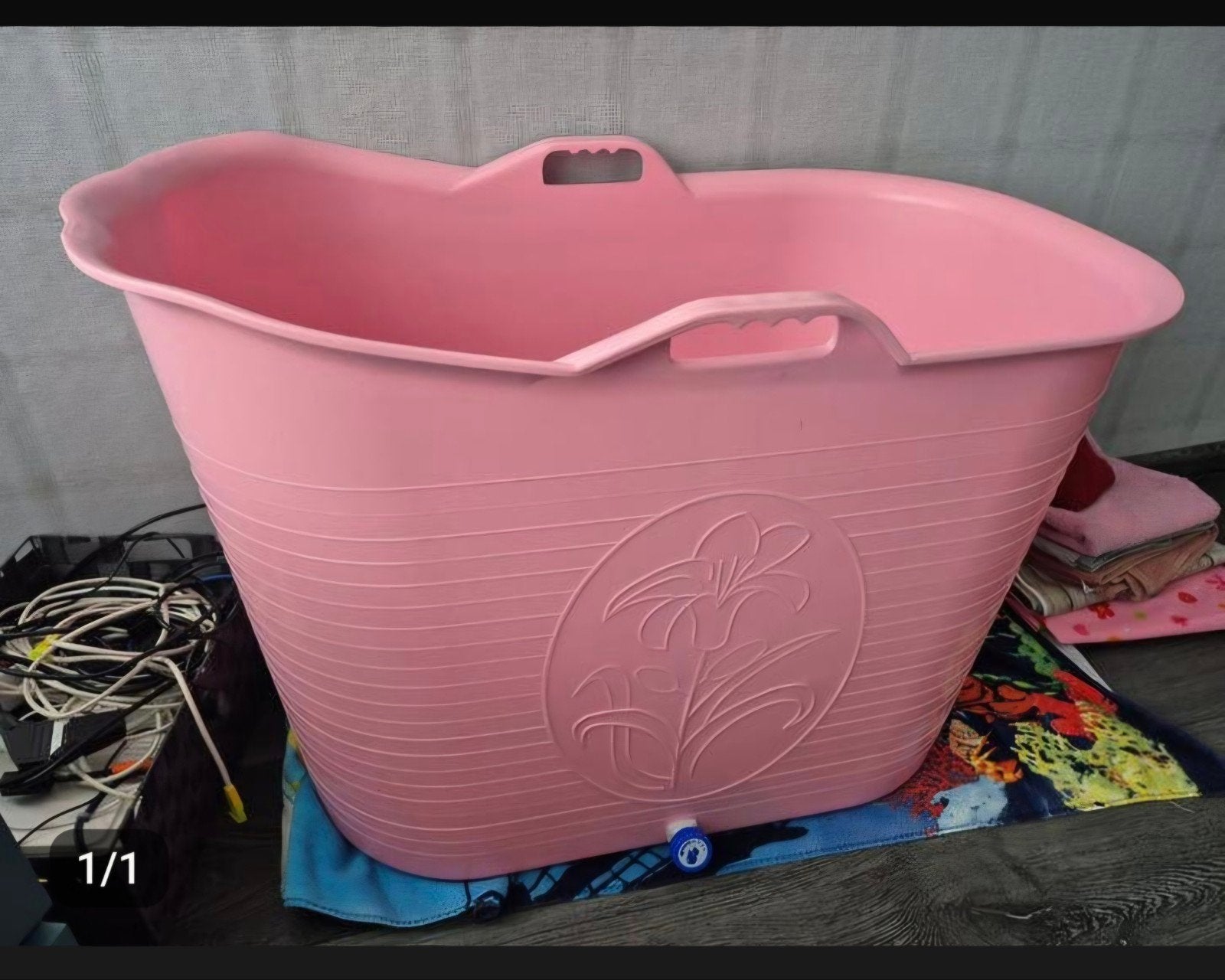 Roze badje met afvoerstop, Gebruikt, Badje, Standaard, Ophalen