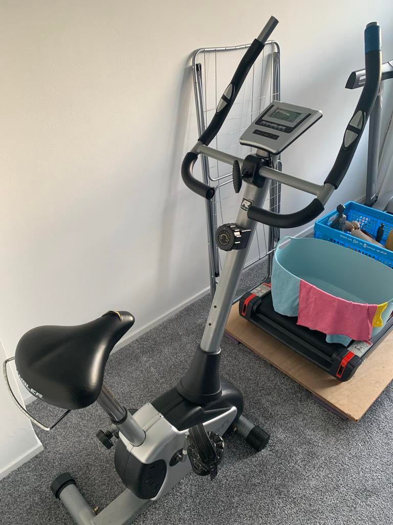 Hometrainer Rambler Fitness, Sport en Fitness, Fitnessapparatuur, Ophalen, Gebruikt, Metaal, Benen