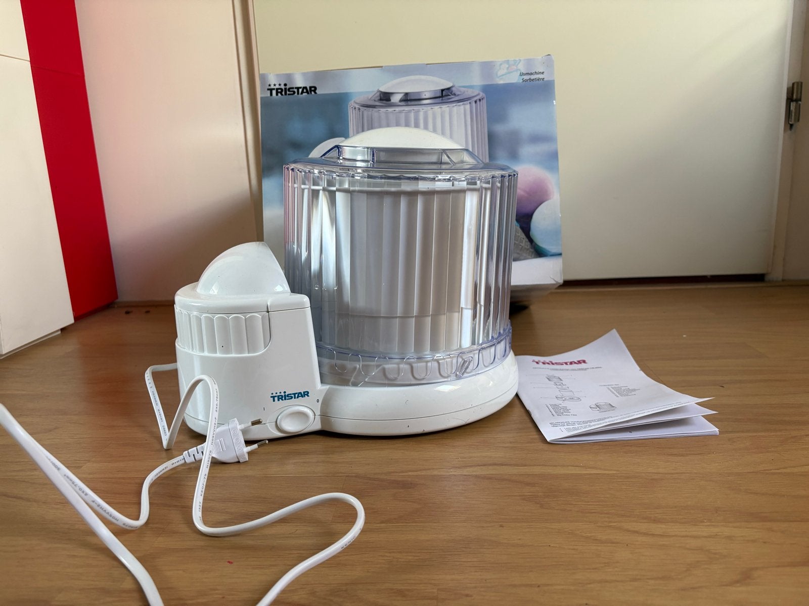 Tristar IJsmachine YM-2601VO - Voor heerlijk zelfgemaakt ijs, Ophalen of Verzenden, Nieuw, Koelelement