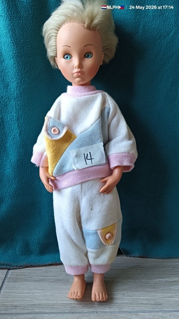 Vintage Furga Italy Pop met Glazen Ogen – 43cm (Jaren 70/80), Verzamelen, Poppen, Ophalen, Gebruikt, Pop
