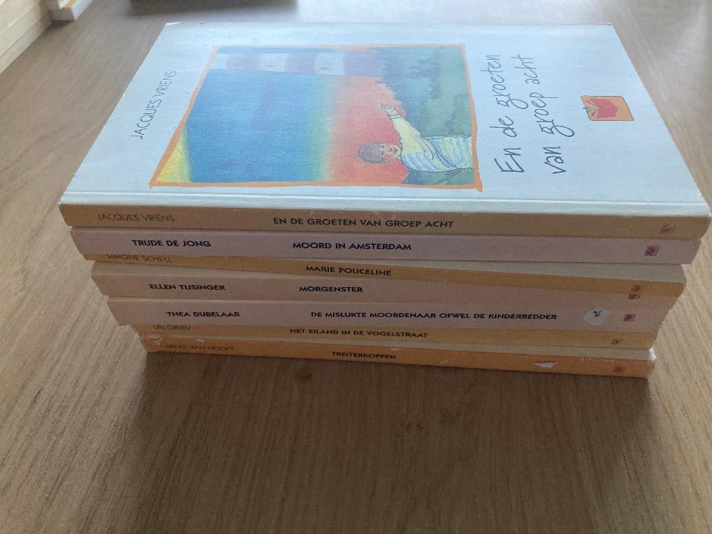 7 boeken  Boektoppers, Ophalen of Verzenden, Gelezen