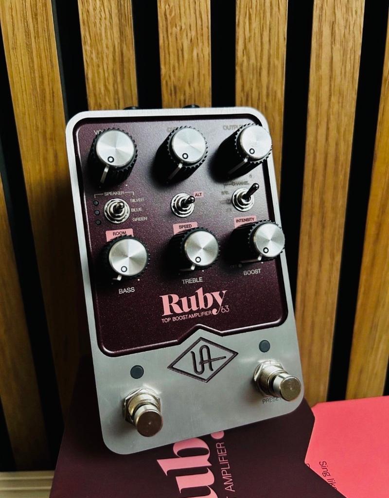 Universal Audio Ruby 63 Top Boost Amplifier Pedal, Ophalen, Zo goed als nieuw, Overige typen
