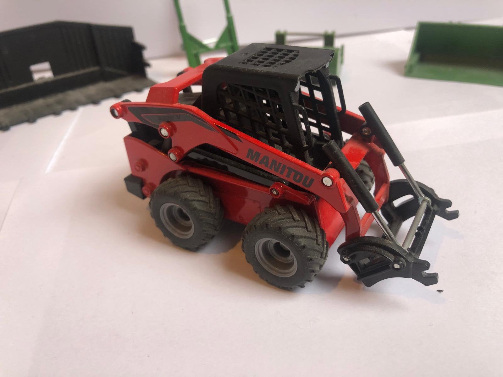 Siku shovel 1:32 met 6 bakken & bigbags, Hobby en Vrije tijd, Modelauto's | 1:32, Ophalen of Verzenden, Zo goed als nieuw, Tractor of Landbouw