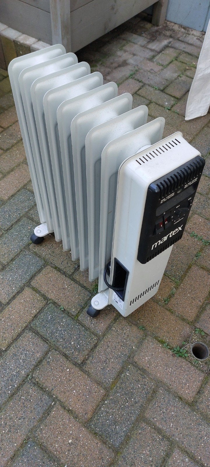 Martex Oliegevulde Radiator - 2000W, Ophalen, Gebruikt, Radiator, 60 tot 150 cm