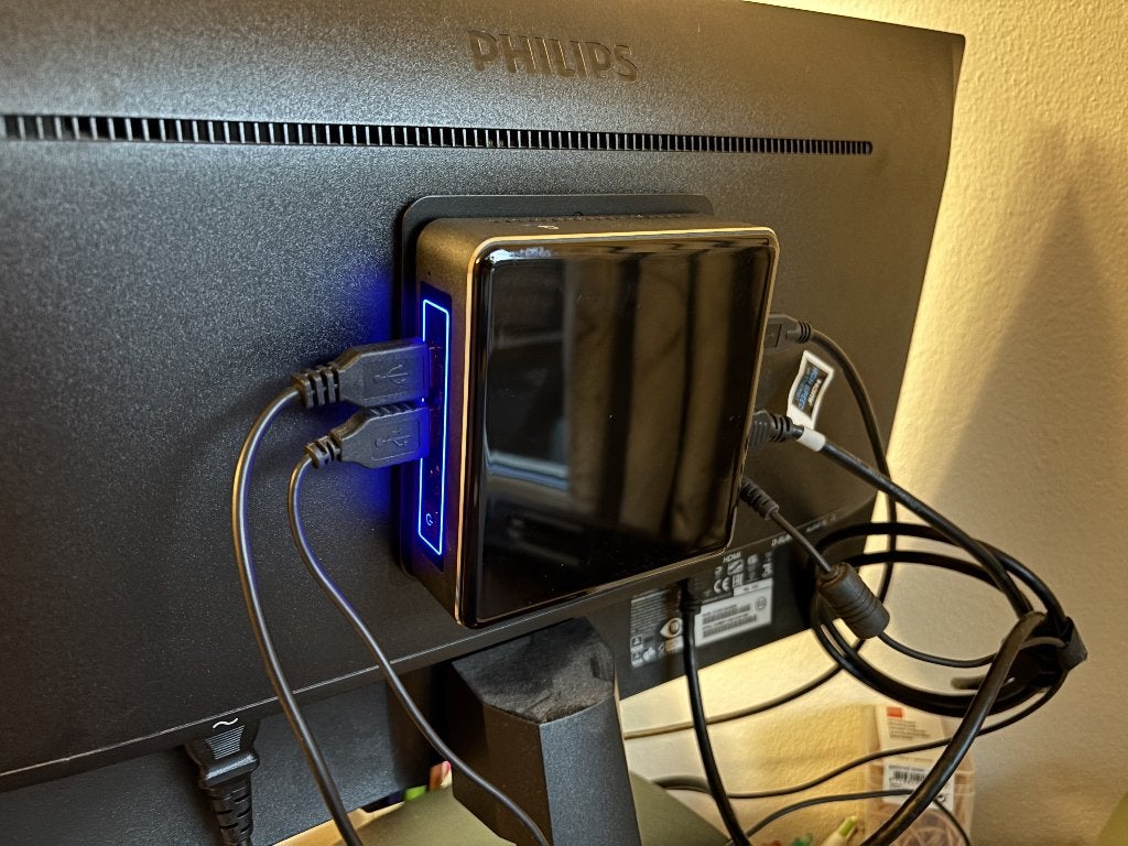 Intel NUC 7i3BNK, 2 tot 3 Ghz, 8 GB, Intel NUC, Ophalen of Verzenden