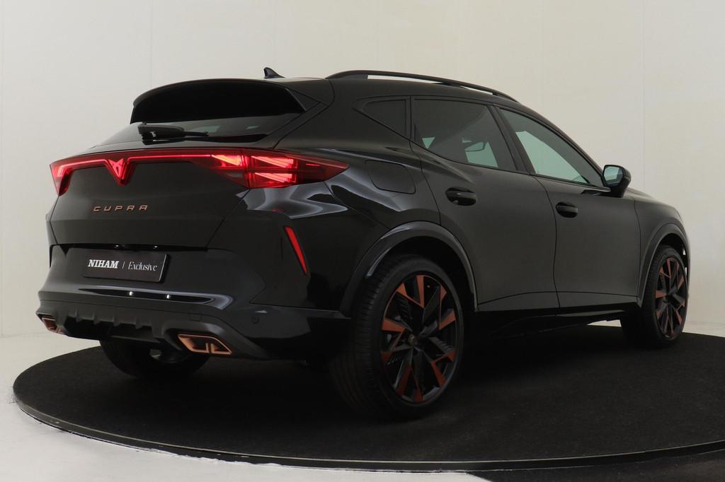 CUPRA FORMENTOR 1.5TSI/272PK e-HYBRID VZ PERFORMANCE -PANO.D, Auto's, Cupra, 12 maanden, 4 cilinders, 250 km/l, Alcantara