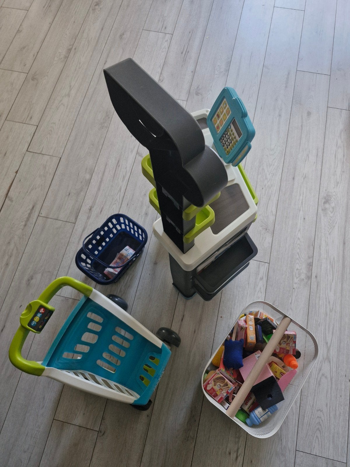 Smoby Kinderkassa met winkelwagentje, mandje en mini's, Kinderen en Baby's, Speelgoed | Overig, Ophalen, Gebruikt, Jongen of Meisje