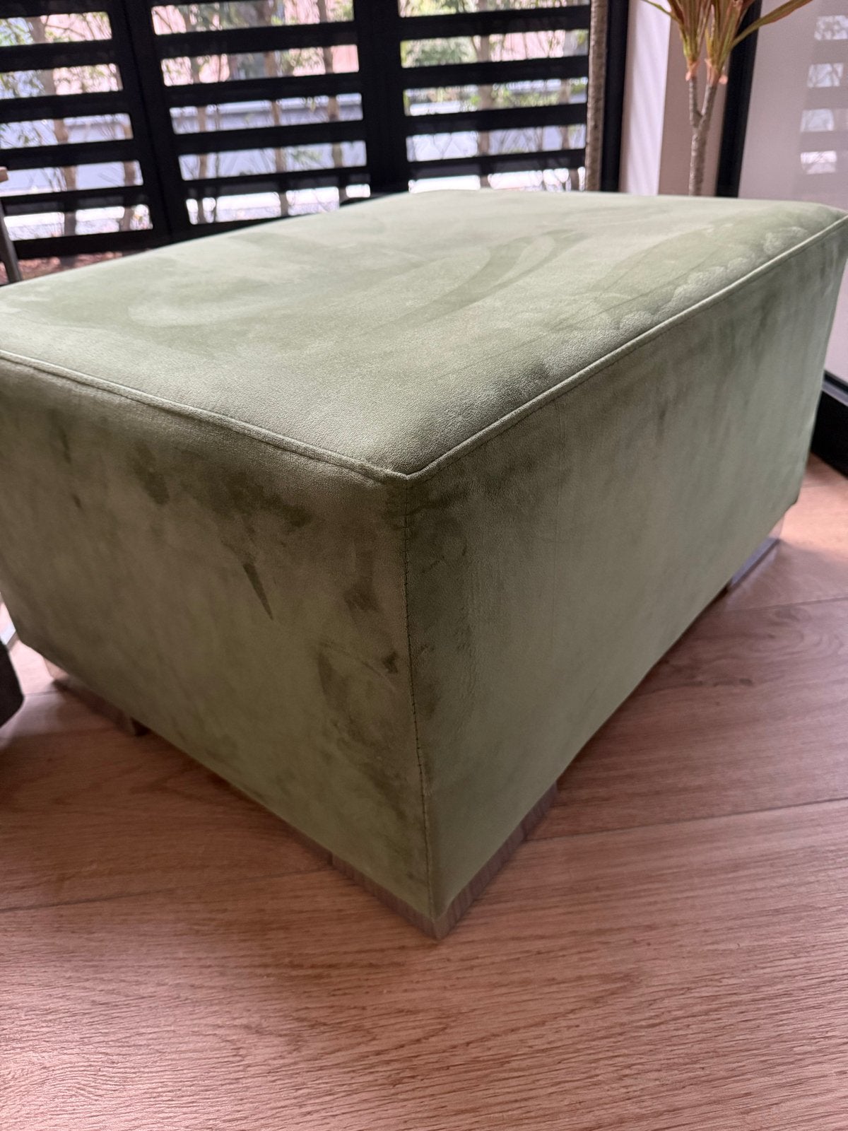 Grote groene hocker poef - 80x62x42 cm, Ophalen, Gebruikt, 75 tot 100 cm, Stof