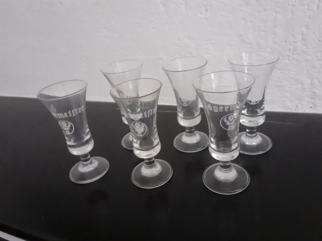 Jagermeister glaasjes, Ophalen of Verzenden, Zo goed als nieuw, Borrel- of Shotglas