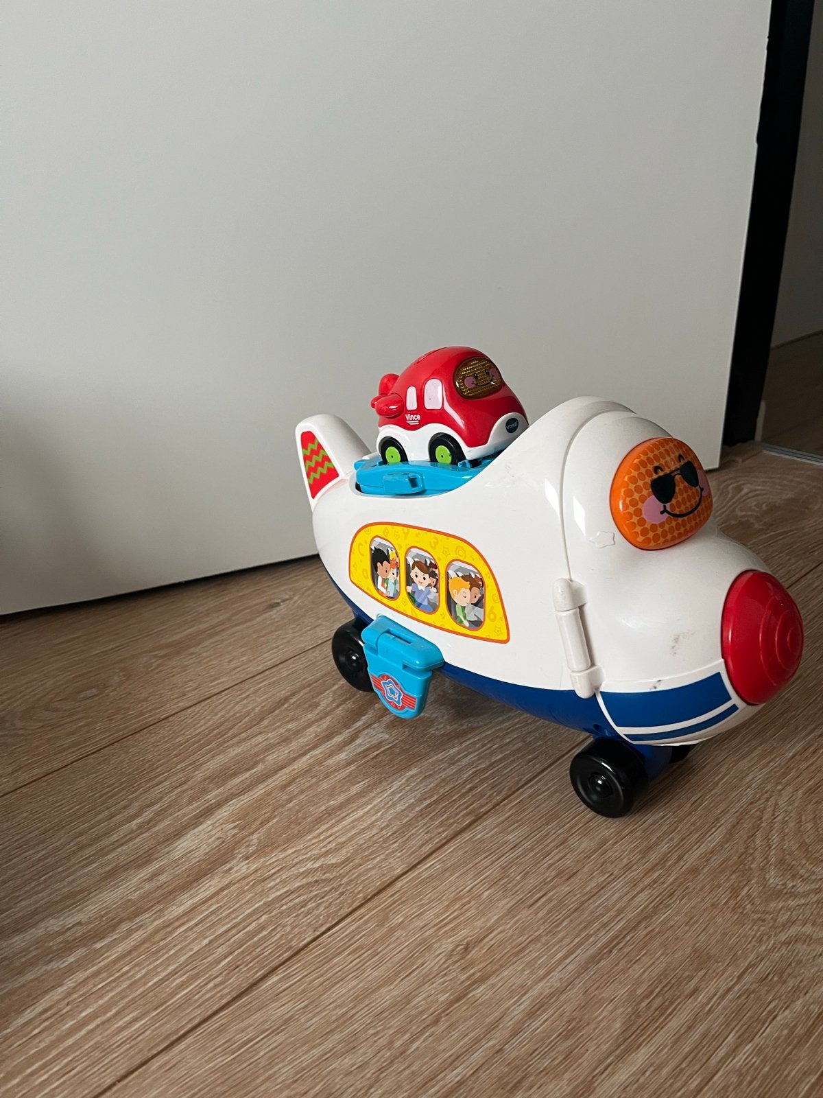 VTech 2-in-1 Vliegtuig met auto, Kinderen en Baby's, Speelgoed | Babyspeelgoed, Ophalen of Verzenden, Gebruikt, Overige typen