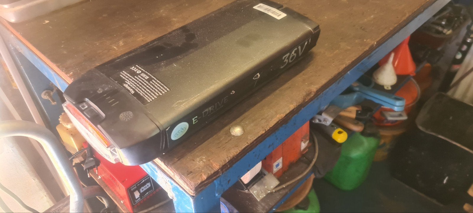 Fietsaccu 36V 13Ah E-DRIVE met achterlicht, Ophalen of Verzenden, Gebruikt