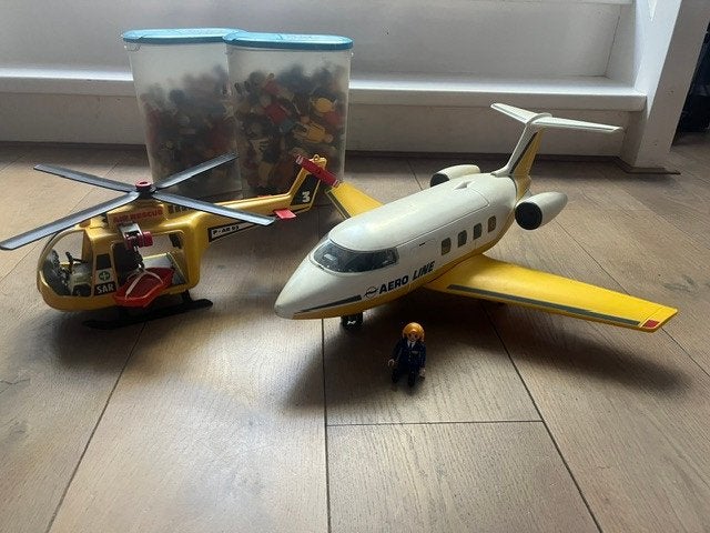 Playmobil vliegtuig, helicopter en verschillende poppetjes, Ophalen, Gebruikt