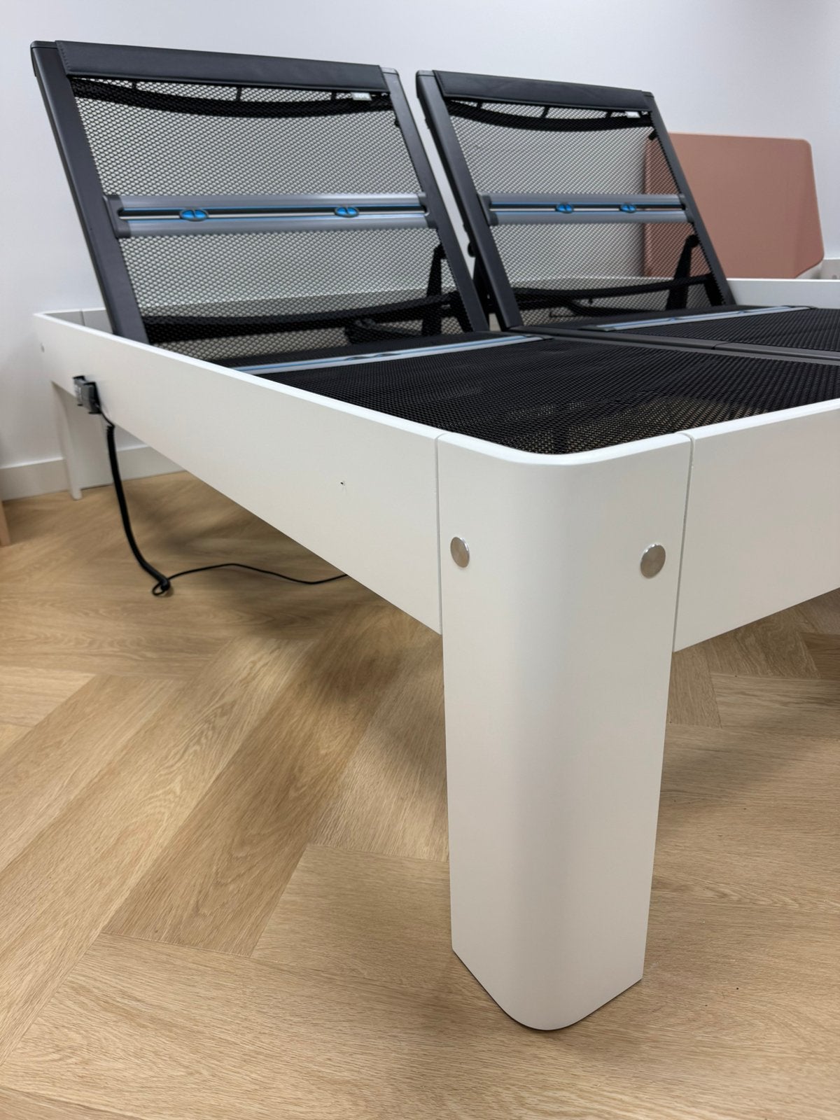 Showroommodel: Auping Auronde 180x210 Pure White 2M (-65%!), Huis en Inrichting, Verstelbaar, BeddenHal, Tweepersoons, Ophalen of Verzenden