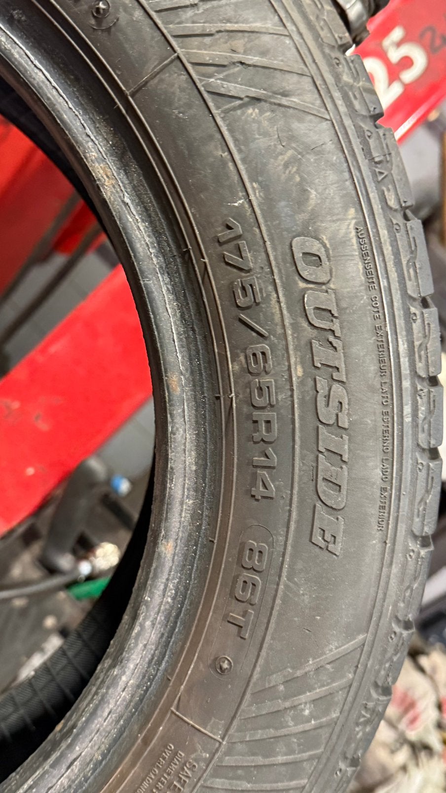 Te koop autobanden 175/65/14, Auto-onderdelen, Ophalen, 14 inch, 175 mm, Band(en)