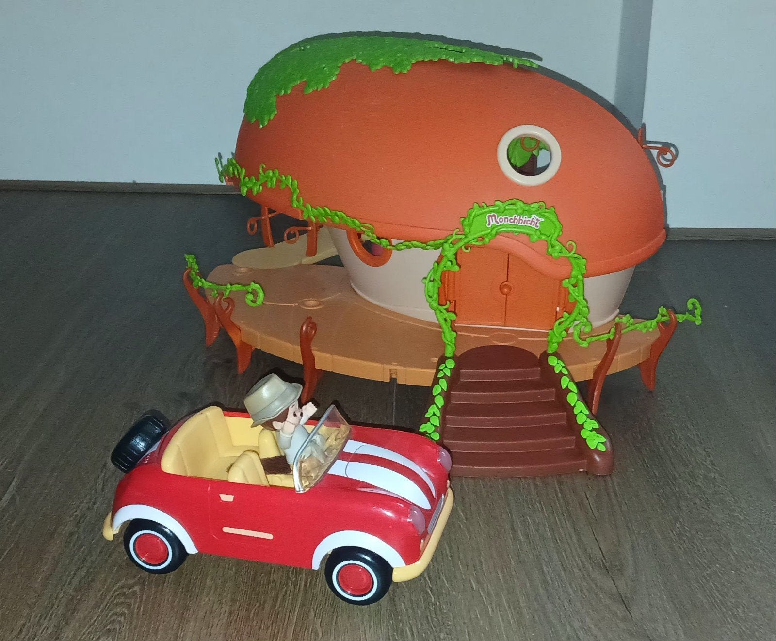 Monchhichi Speelhuis met Auto en Poppetjes, Ophalen of Verzenden, Gebruikt, Jongen of Meisje