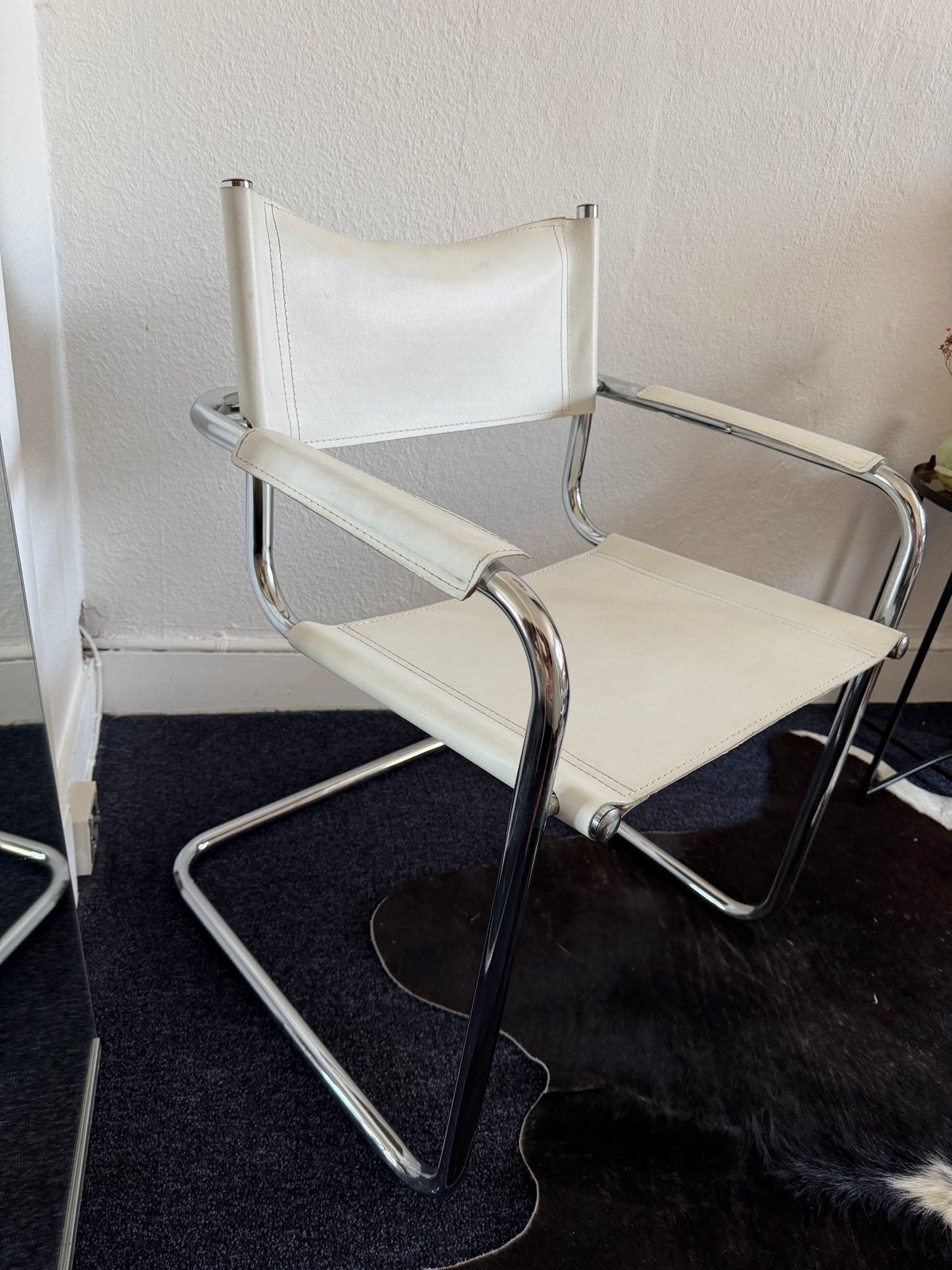 Vintage Bauhaus stijl cantilever stoel wit leer chroom, Ophalen