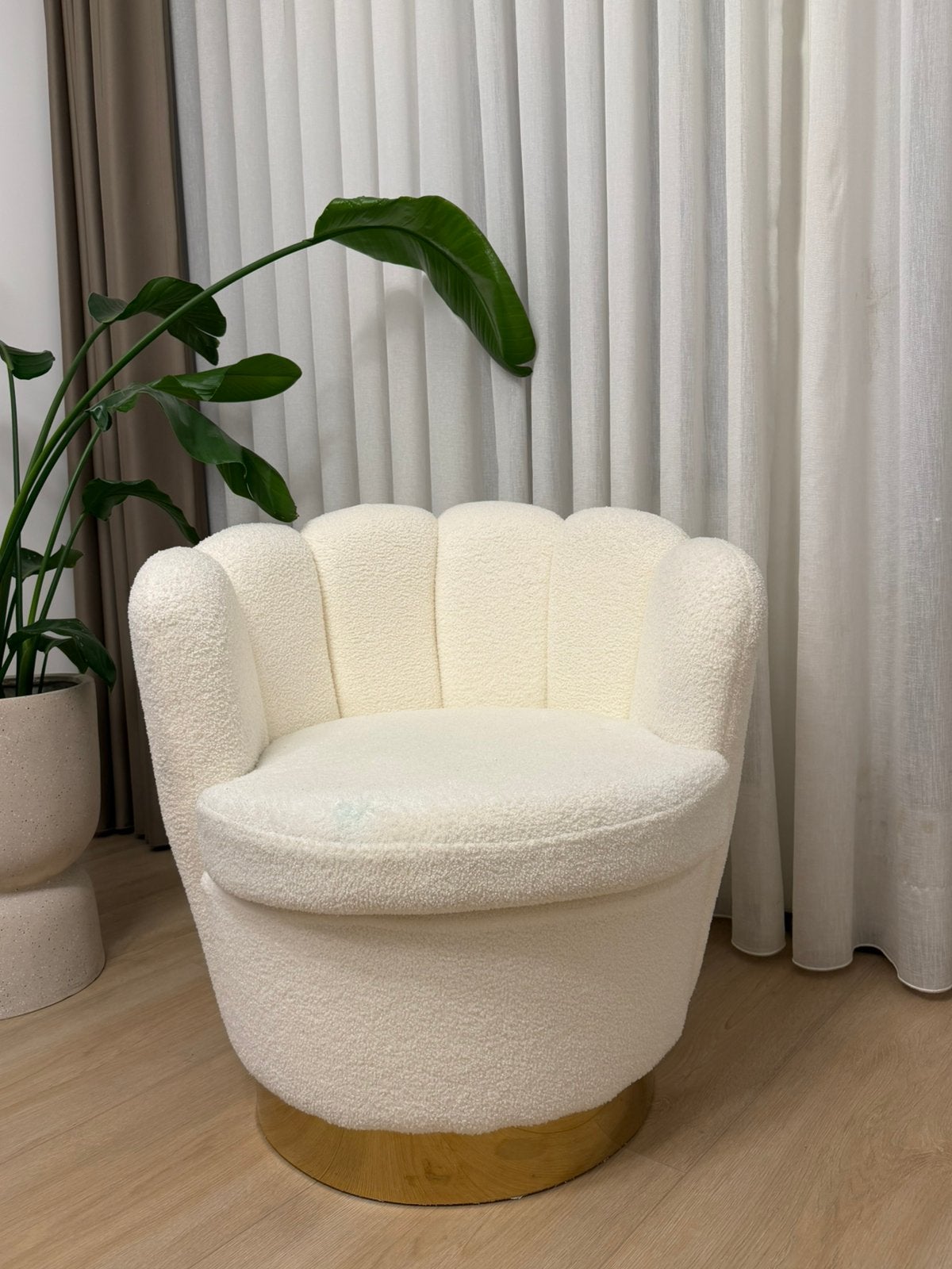 Teddy fauteuil wit met goud detail, Ophalen, Zo goed als nieuw, 75 tot 100 cm
