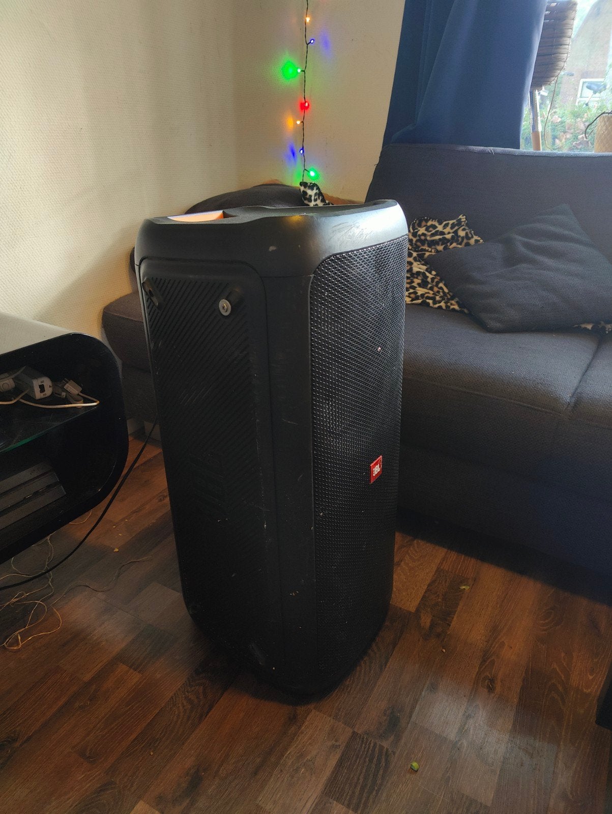 Foto 3 van JBL Partybox 300 - Accu defect