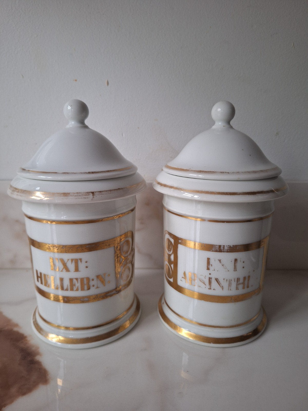 Antieke Apothekerspotten (2 stuks) - Porselein met Goud, Ophalen of Verzenden