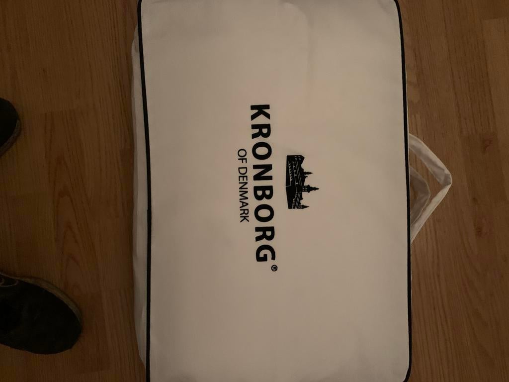 Donsdekbed nieuw nooit uit verpakking geweest, Jongetje of Meisje, Wit, Dekbedovertrek, Ophalen of Verzenden