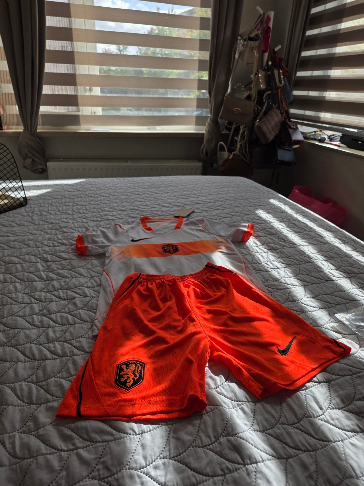 Oranje tenue kinderen maat 26 (8-10 jaar), Ophalen of Verzenden