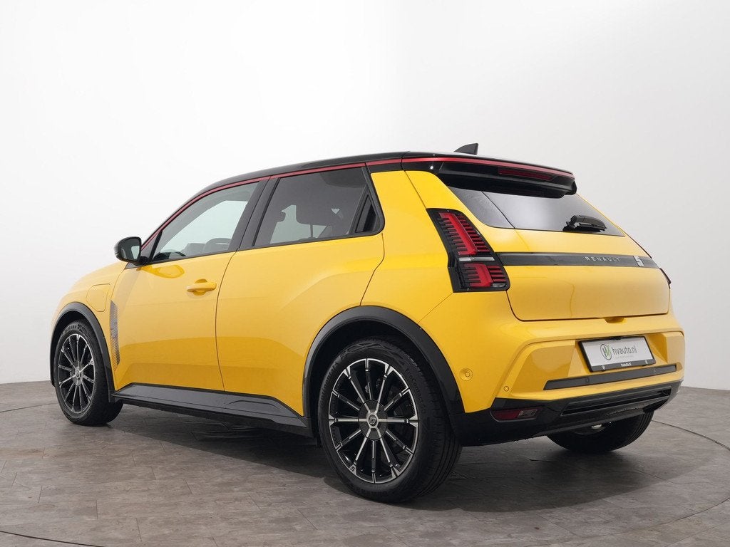 Renault 5 COMFORT RANGE 150PK ICONIC CINQ 52 KWH 3-FASE | Pa, Auto's, Renault, Automatische klimaatregeling, Stof, Gebruikt, Zwart